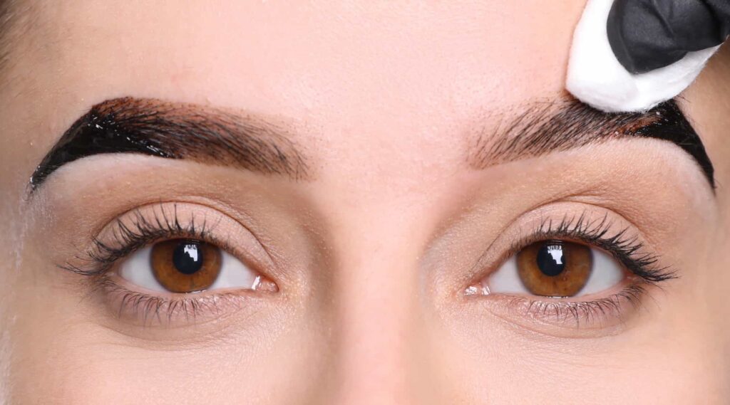 Brow tint
